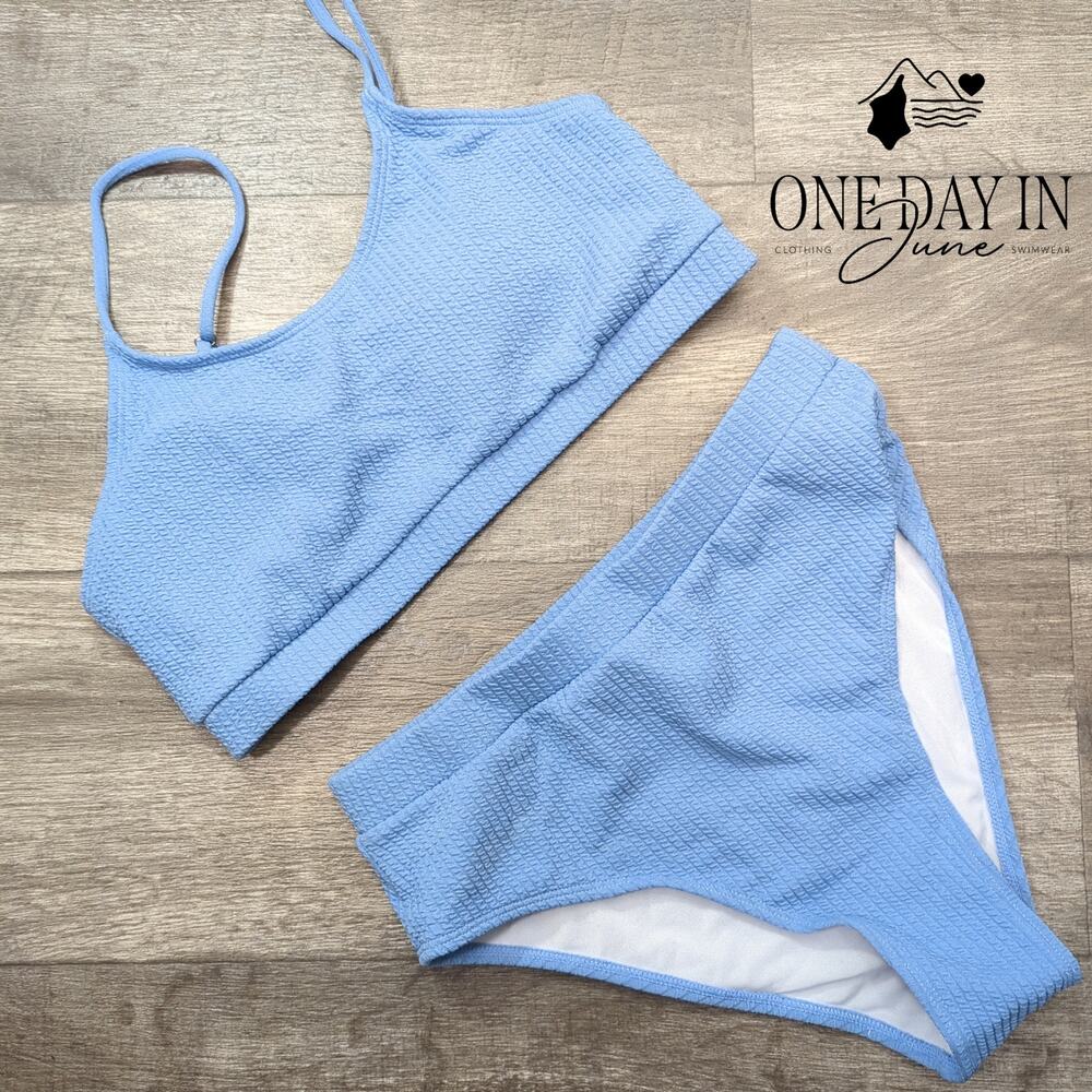 Aleumdr Crop Textured Bikini Swimsuit Size L